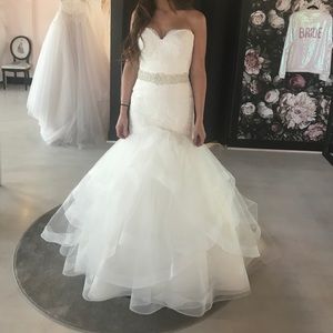 NWT Tara Keely 2200 mermaid wedding dress
